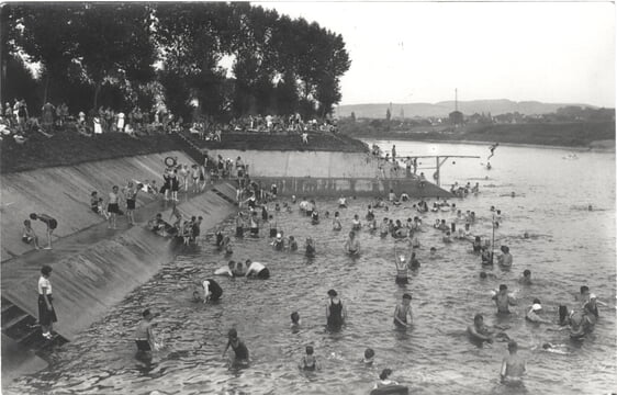 Badeplatz Horkheim, 1933